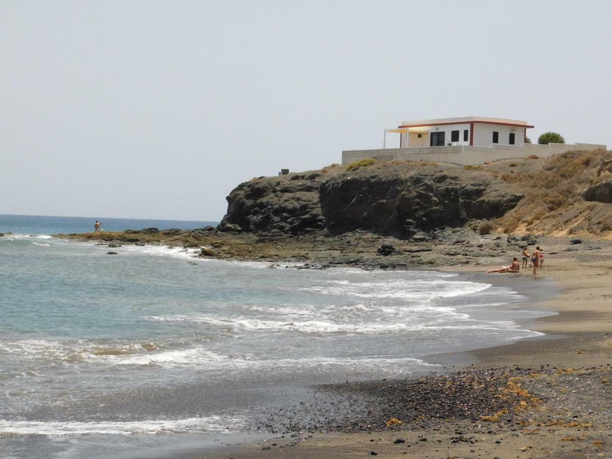 El Roquito Ocean View Villa Tarajalejo Exterior photo